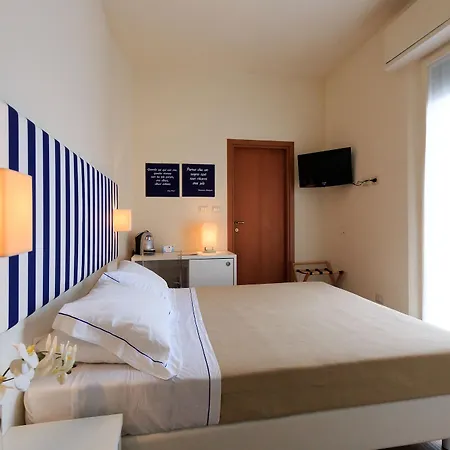 Mini Hotel