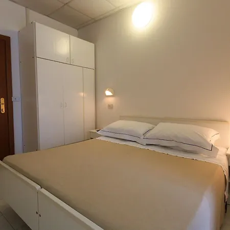 Mini 3*